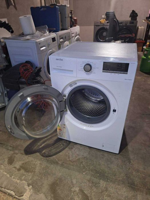 Masina de spalat rufe Arctic / A+++ / 9 Kg / 1200 RPM