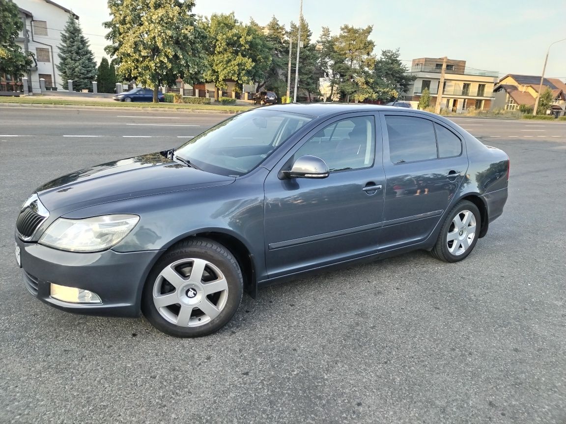 Skoda octavia 1.6 Mpi Gpl//2012