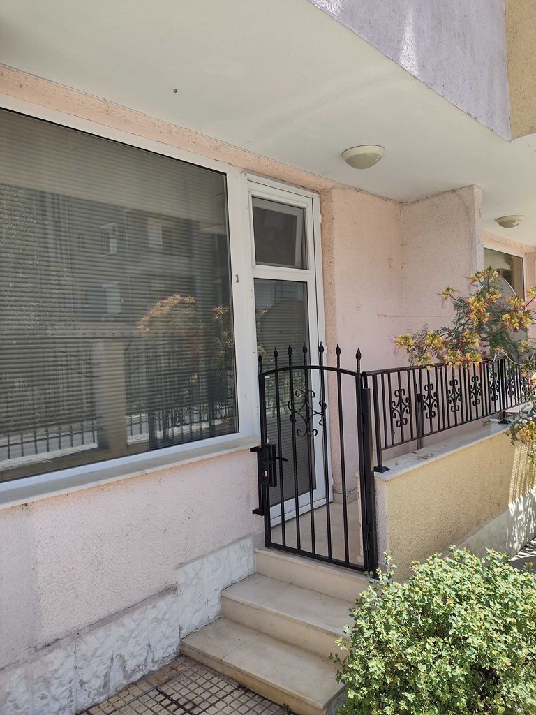 Продава се Едностаен апартамент в Димитровград - 30 кв.м за 1284 €/кв.м - Снимка #16