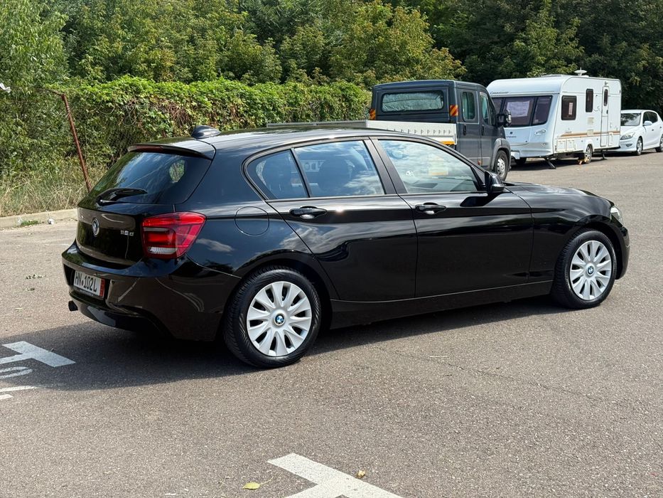 BMW Seria 1 cutie automata