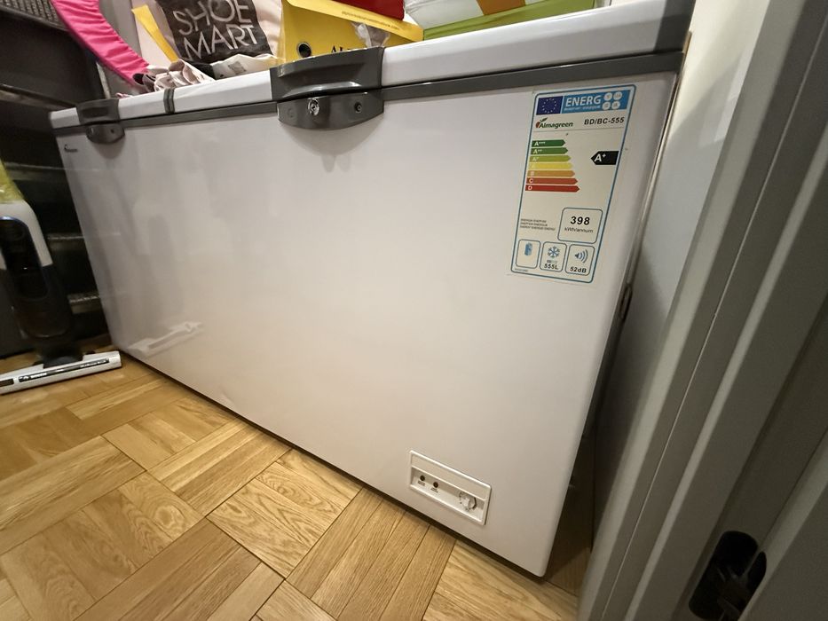 Продается Морозильник