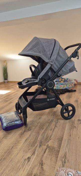 Carucior Stokke modern, stare foarte buna ideal pentru oras si teren
