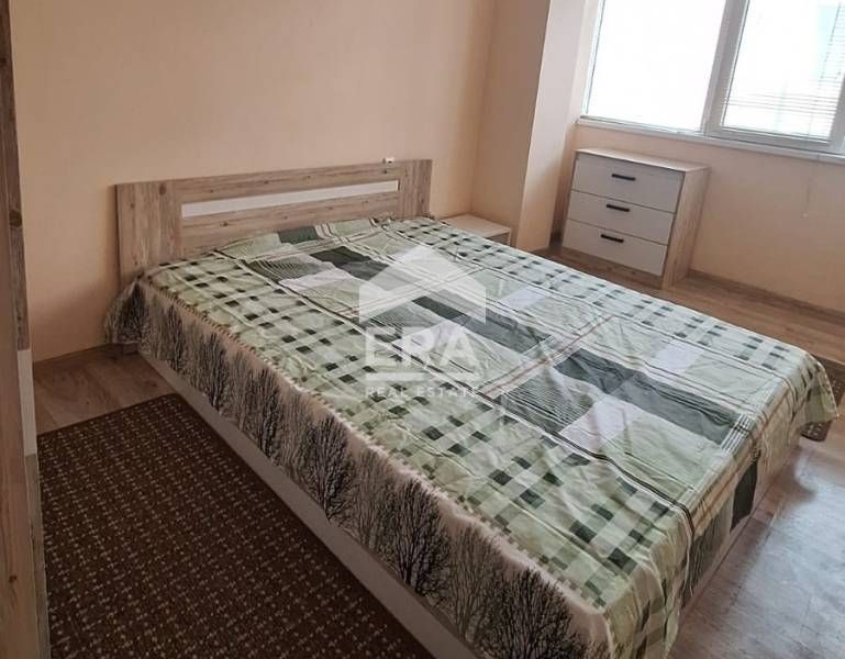 Дава се под наем Двустаен апартамент в Варна, Бизнес хотел - 64 кв.м за 512 € - Снимка #4