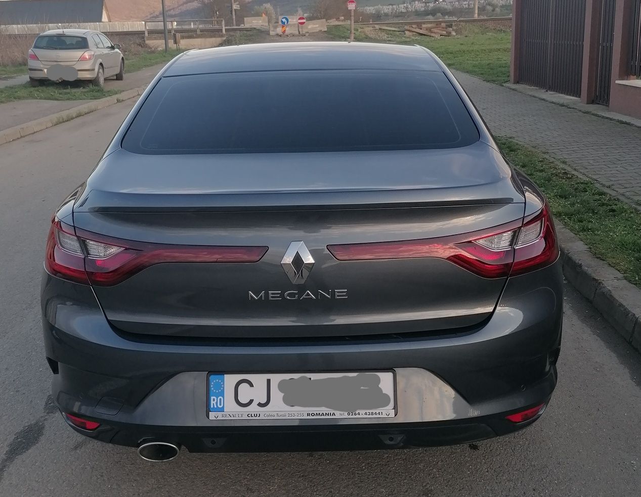 vând Renault Megane 4 Sedan 2021 1.5dci 116 Cp, automat, 23.000 km!