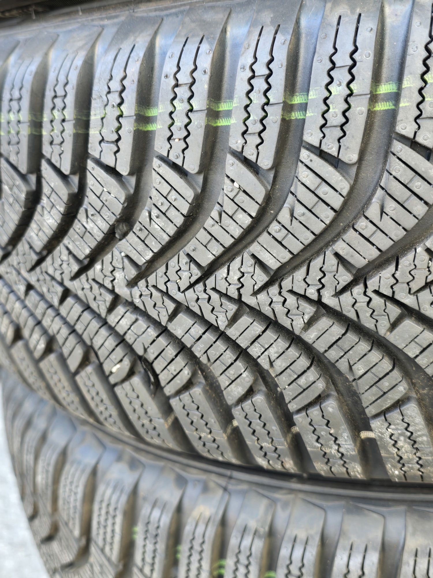 4 Броя 195/60/16 Hankook НОВИ 21dot