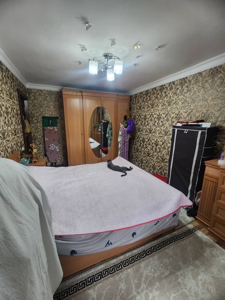 Сдаётся комната самарканд ул рудаки.срочно для девочек...