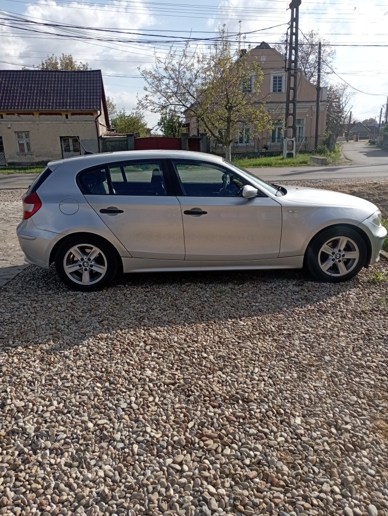 BMW seria 1 E 87