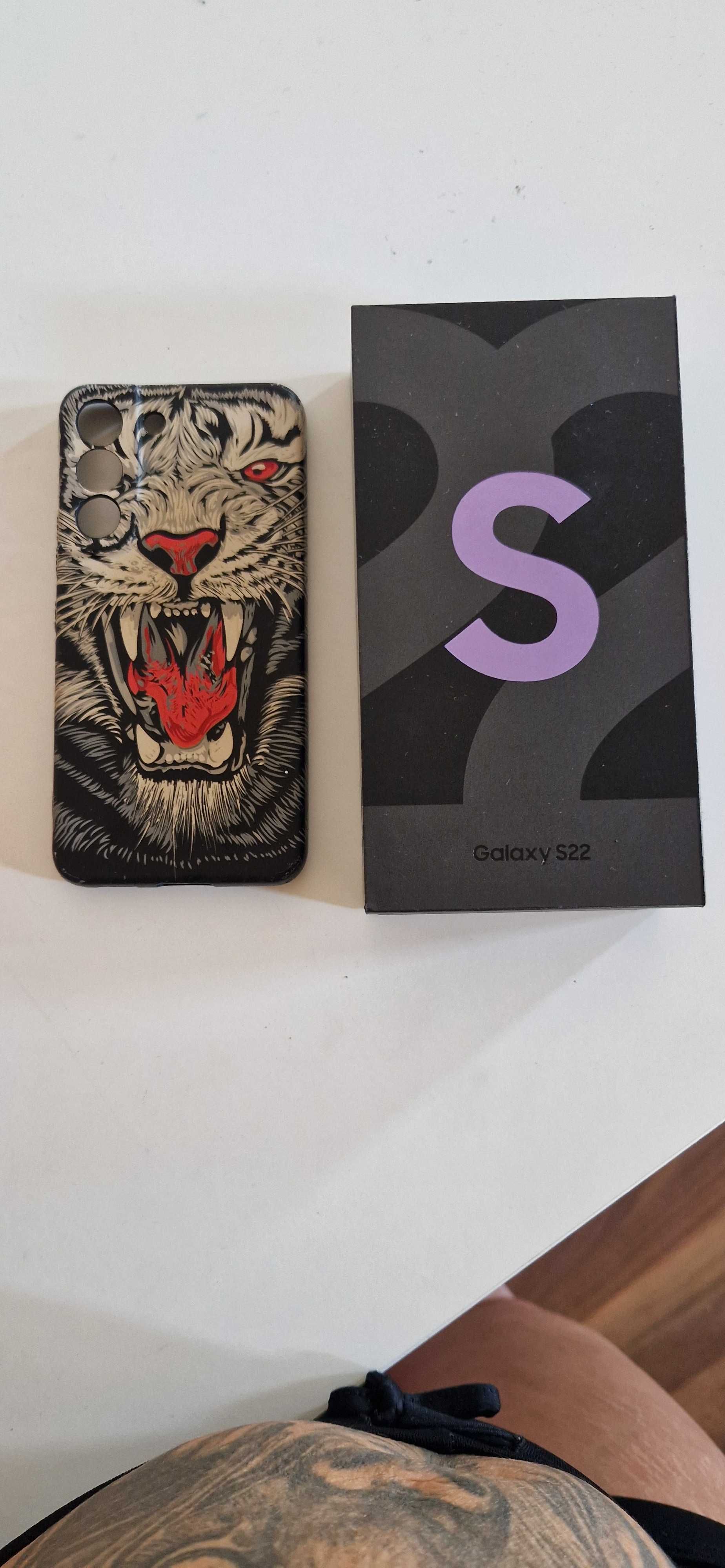 Samsung S22 128GB