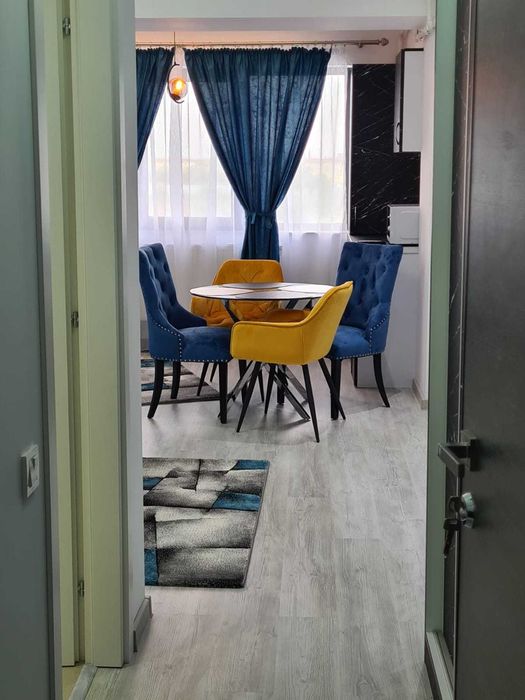 Studio de vanzare,  Mamaia-Nord. 50 m de plaja si Promenada + parcare