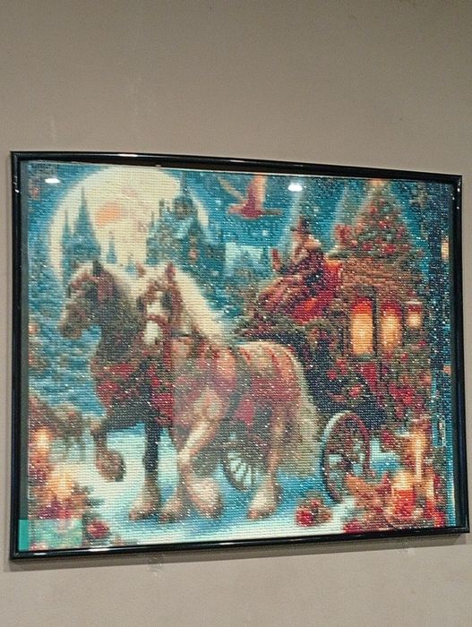 Готови рамкирани диамантени гоблени