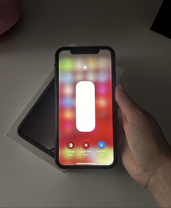 IPhone xr сост идеал 84% 128gb