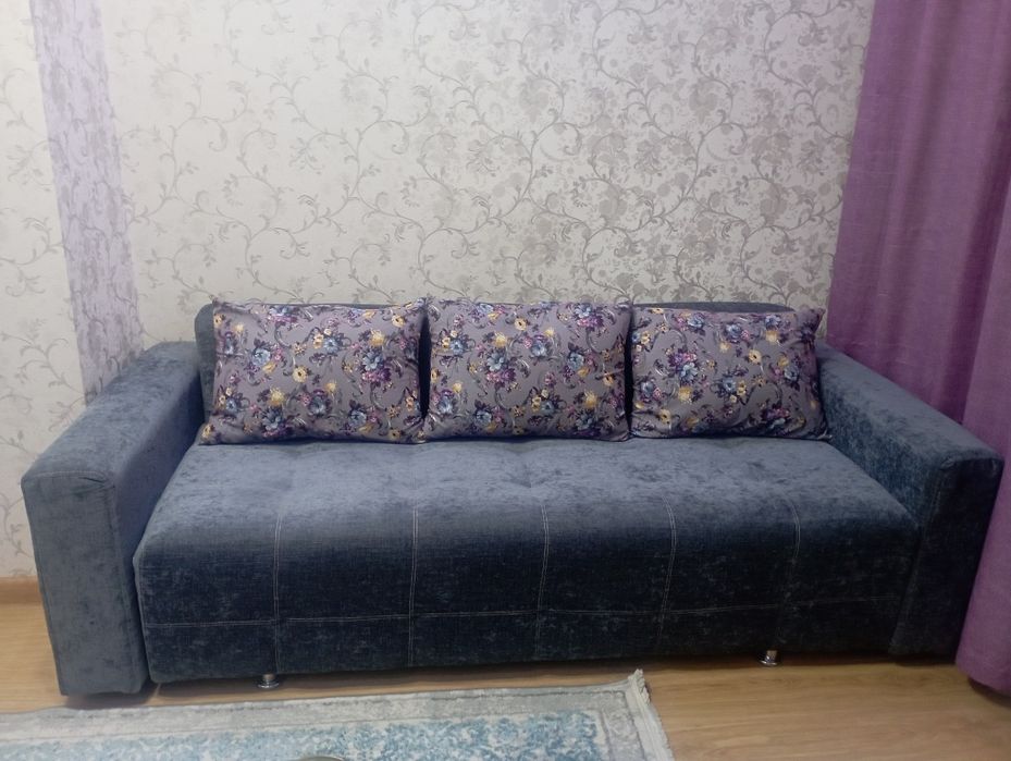 Диван 2.25 метра синий