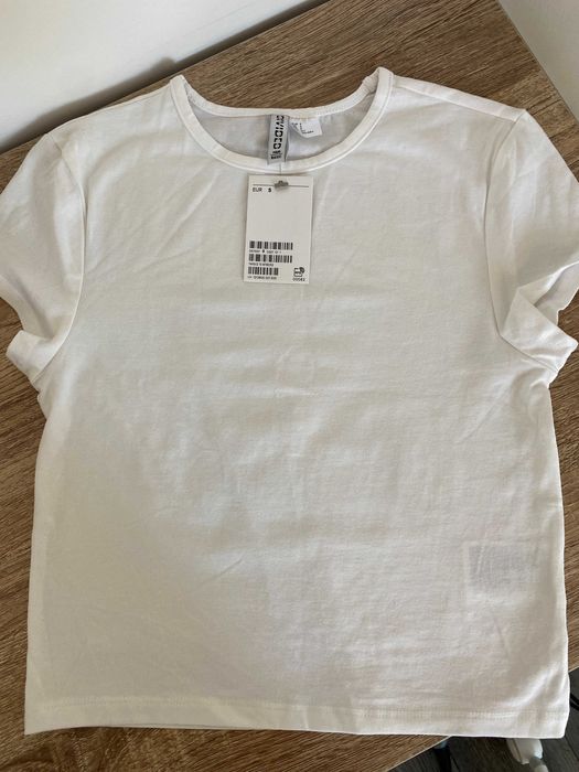 Нови дамски дрехи Nike / H&M / Bershka / Local Heroes / Bark