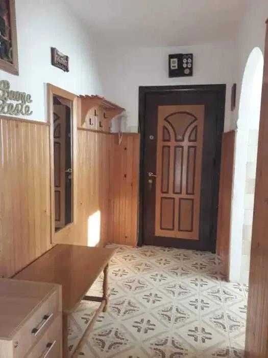 Proprietar - Apartament de 2 camere de inchiriat - Banca Nationala
