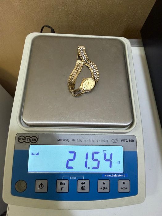 Ceas Geneve din aur de 14K Amanet BKG