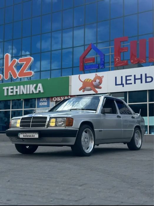 Мерседес 190 в хорошем состояний