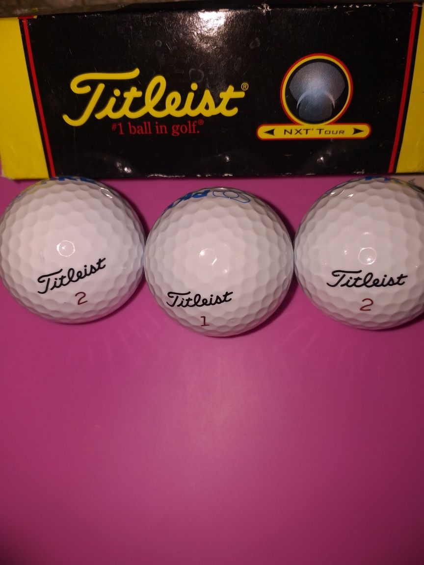 Set 3 mingi golf Titleist NXT' TOUR