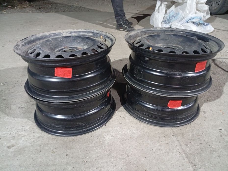 Продам штампы 4,98 R15