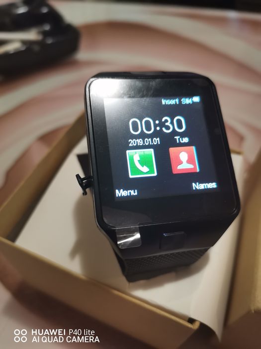 Качествен нов смарт часовник Smart watch с bluetooth, камера и SIM