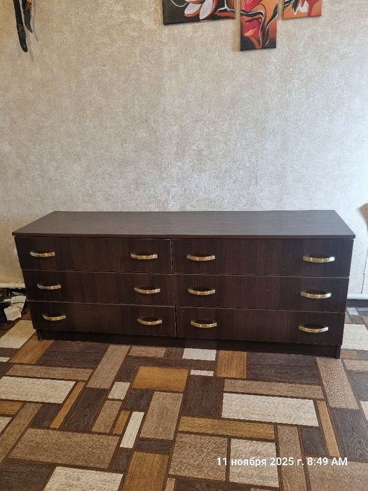 Продам вместительный комод