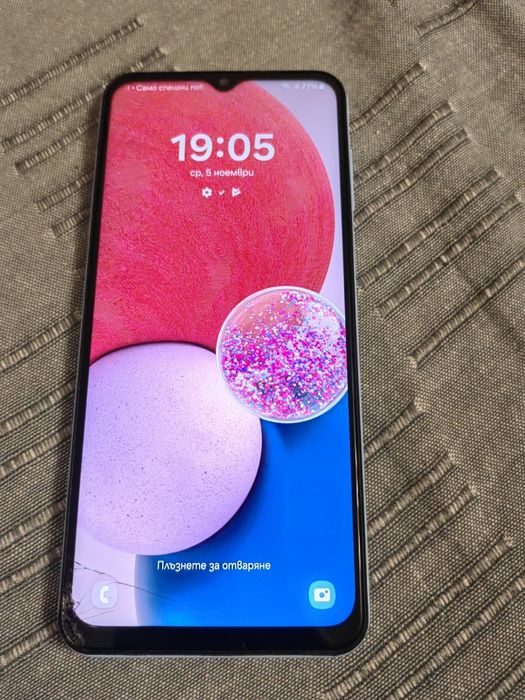 Продавам Samsung A13