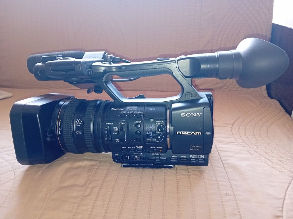 Видеокамера Sony