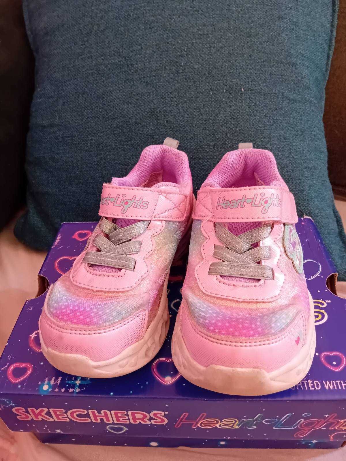 Оригинални детски SKECHERS Обувки Flutter Heart Lights