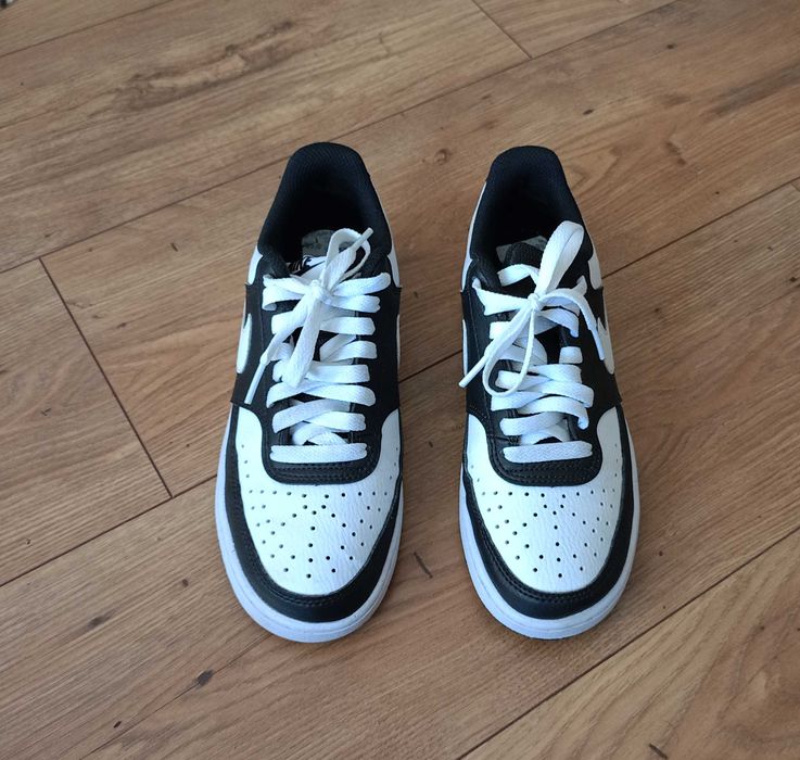 Nike
Сникърси Court Vision Lo