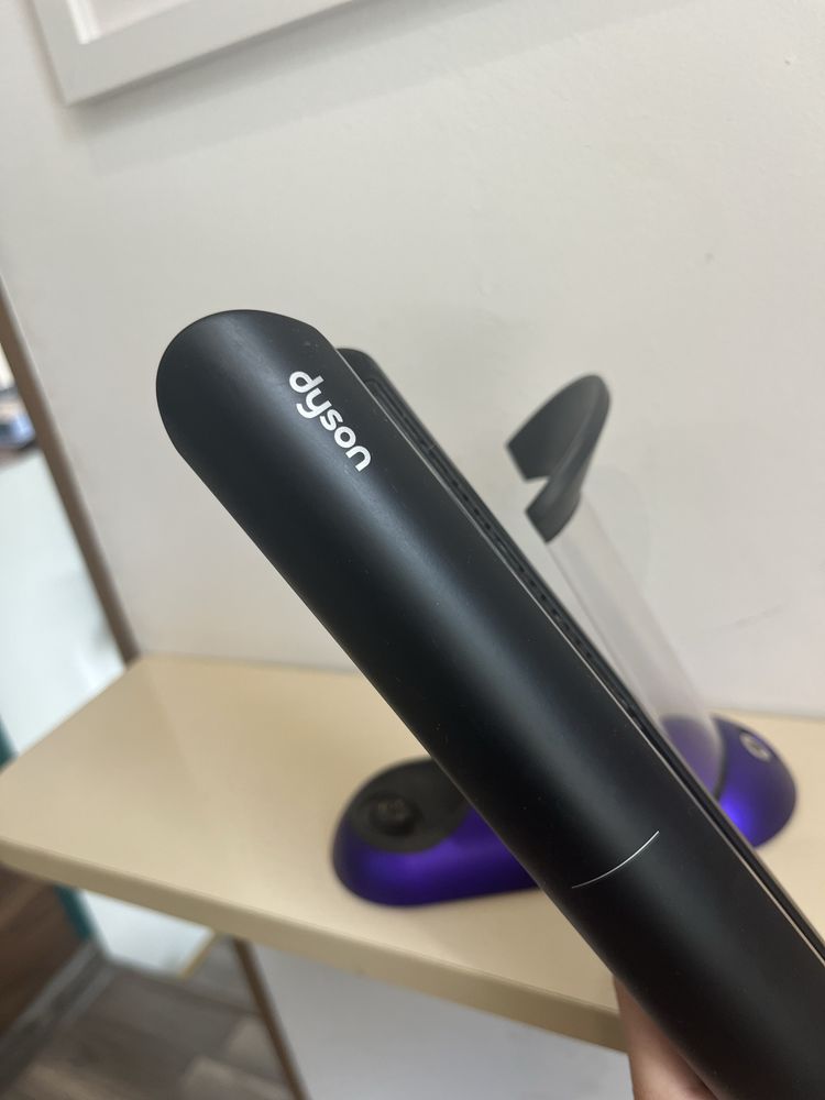 Преса за коса dyson corrale