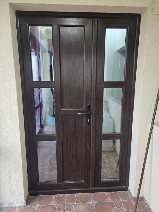 Ușa de termopan de exterior