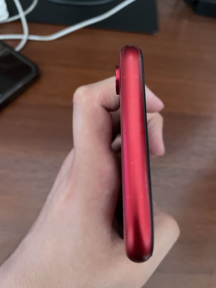 Iphone XR product red 256 гб