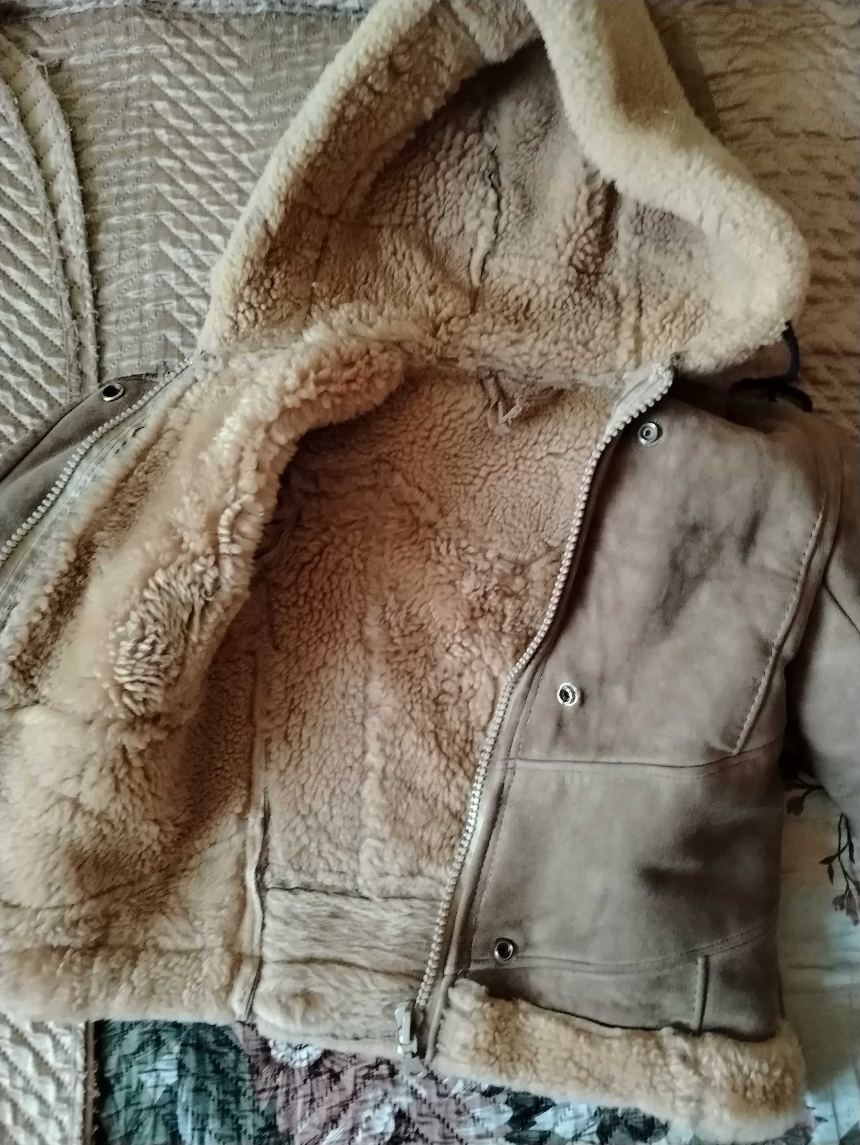 Продам женскую и детскую одежду