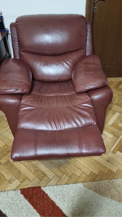 Fotolii si canapea cu recliner