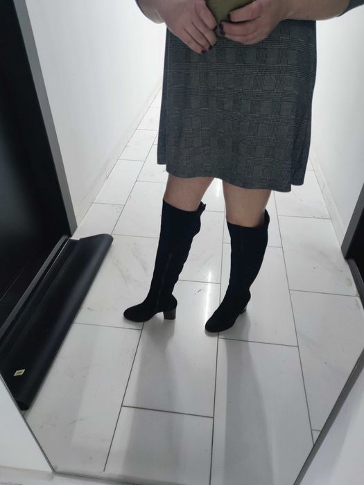 Cizme de dama peste genunchi