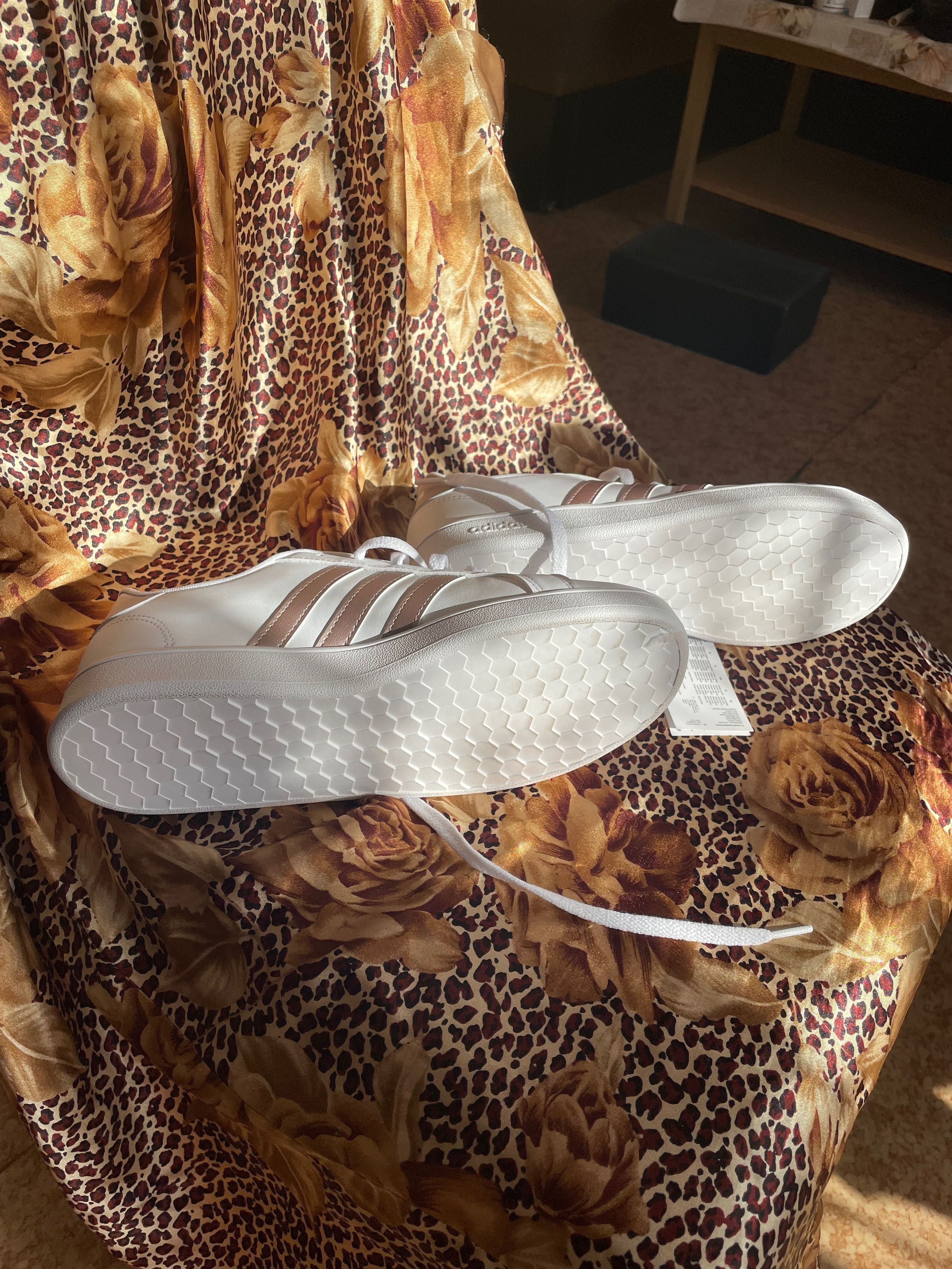 ADIDAS маратонки