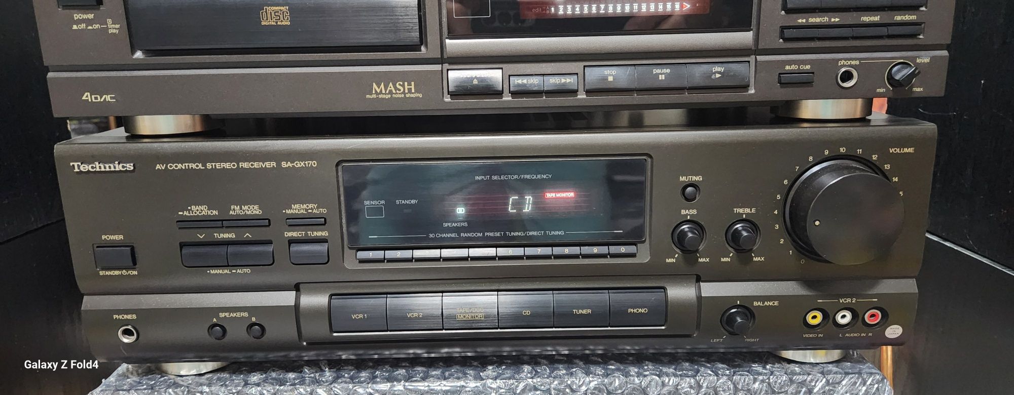 Linie Technics cu telecomandă