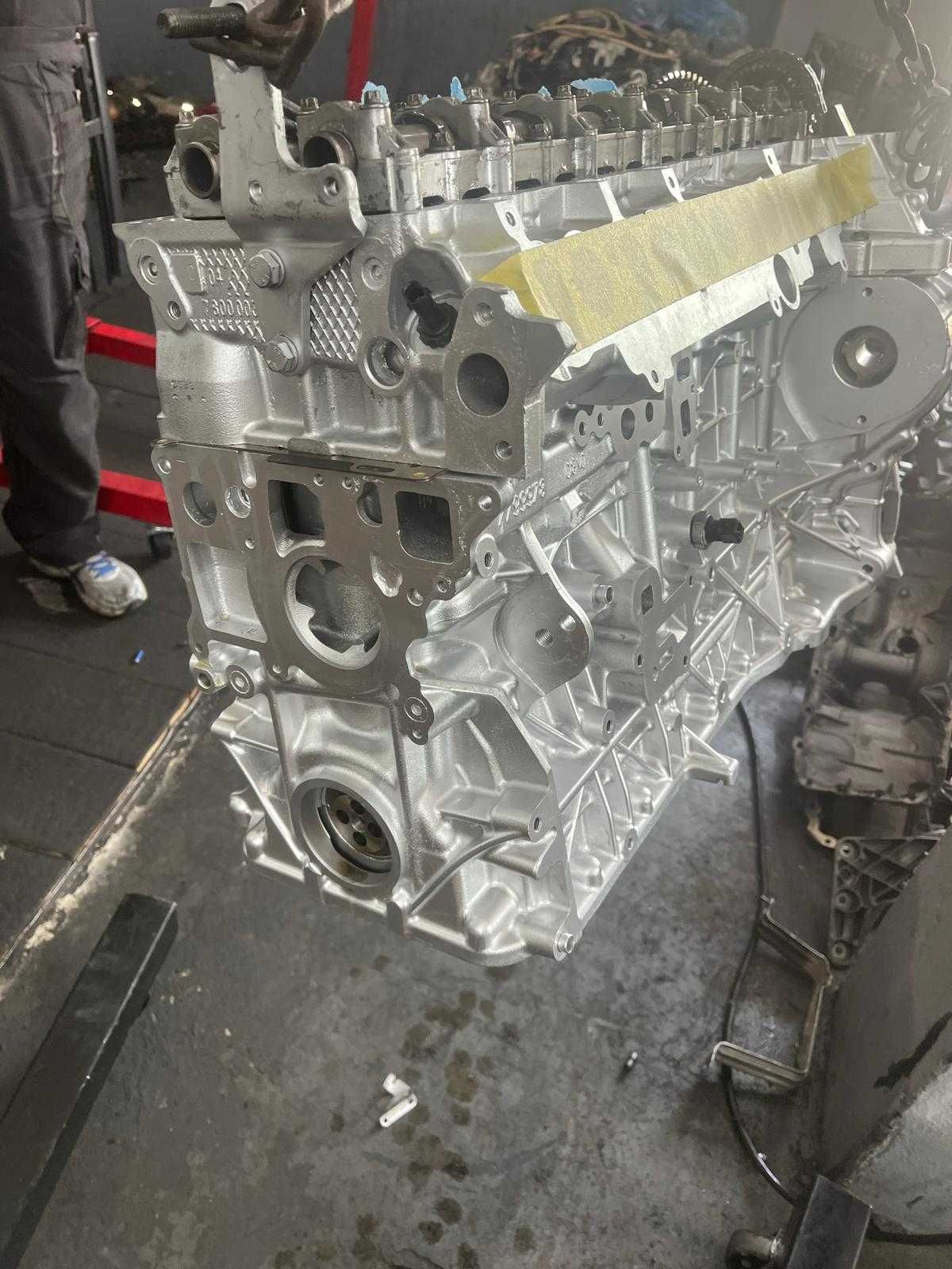 Motor BMW N57D30A și B 245,306,258,313Cp