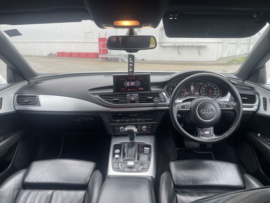 Audi A7 S-line 3.0 TDI 204cp multitronic 8+1 stare excelenta