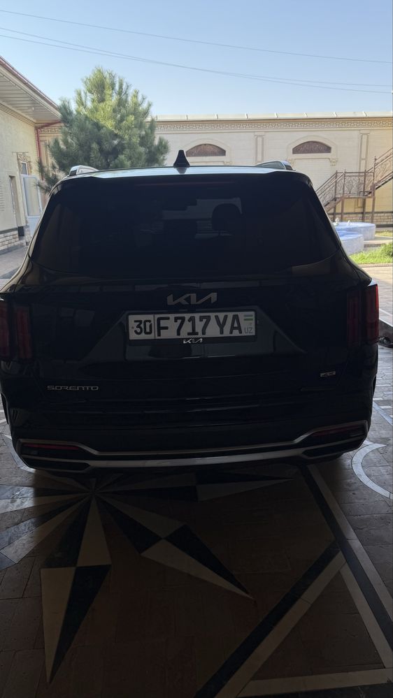 Kia Sorento 7kishilik eng full pozitsiya