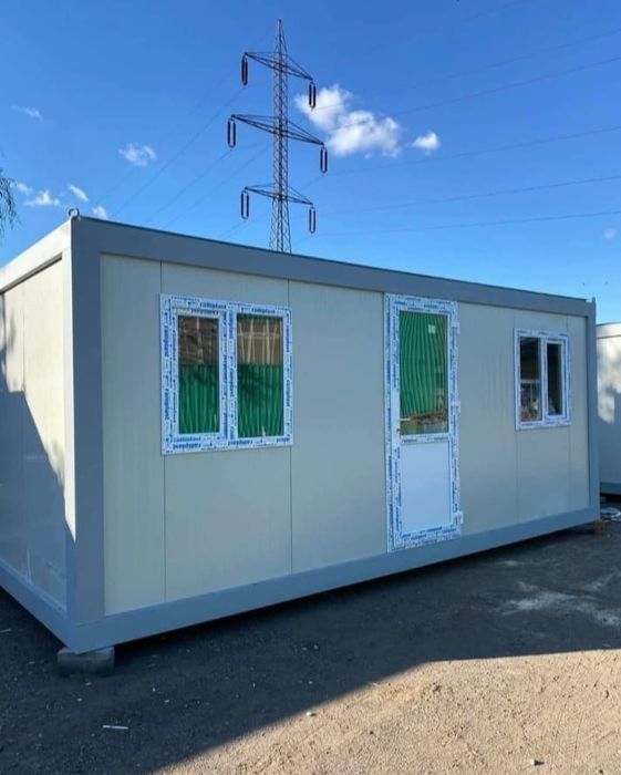 Vand containere modulare la super preț-calitate