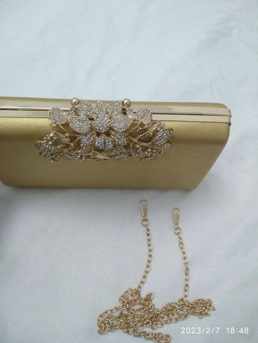 Yangi vecherniy klach