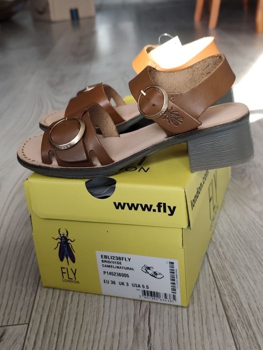 FLY London сандали 36-ти размер естествена кожа
