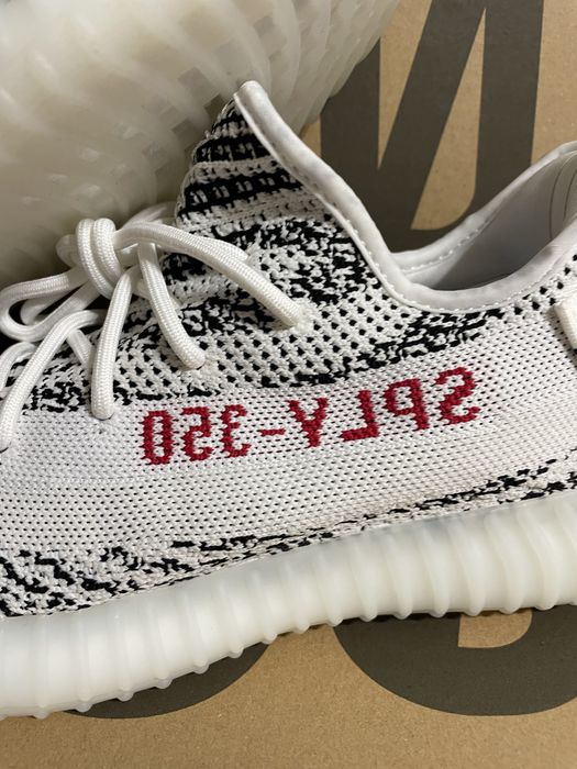 Adidas Yeezy 350 Zebra