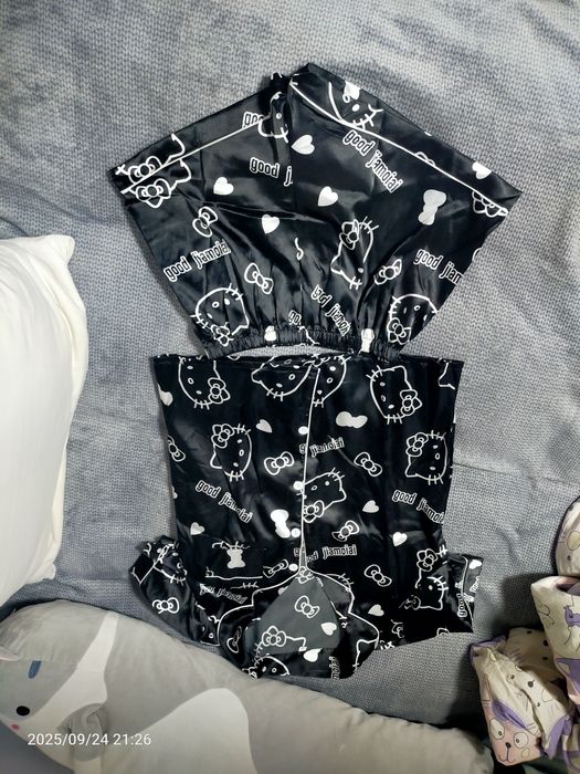 Пижама новая размер S