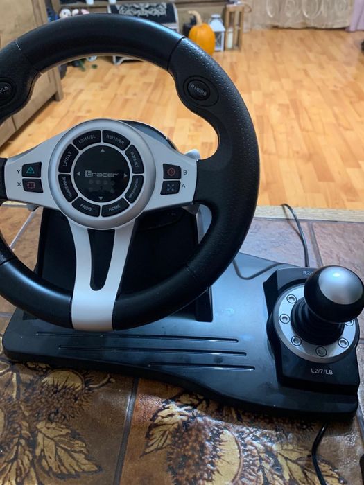 Volan gaming game zone