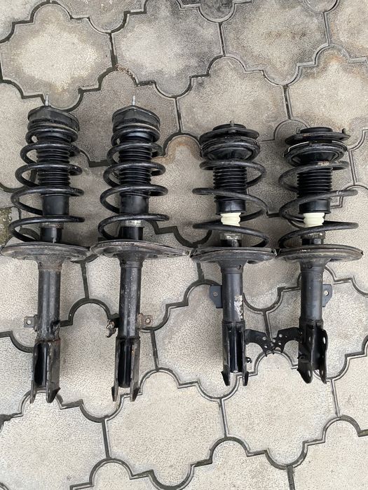 Амортизаторы Тойота Камри