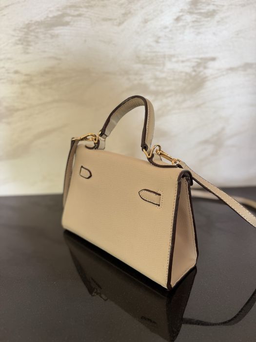 Чанти 15лв /брой НАЛИЧНИ