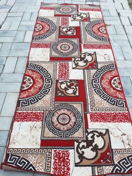 Продается ковры и дорожки