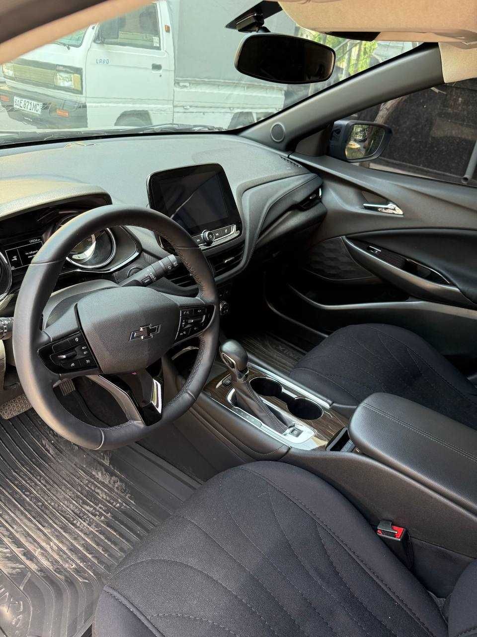 Продается Chevrolet Onix!!! позиция primier plus 6