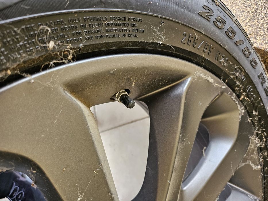 Vand rezerva Range Rover